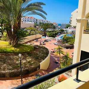 https://castle-harbour-ocean-apartment.in-canary-islands.com