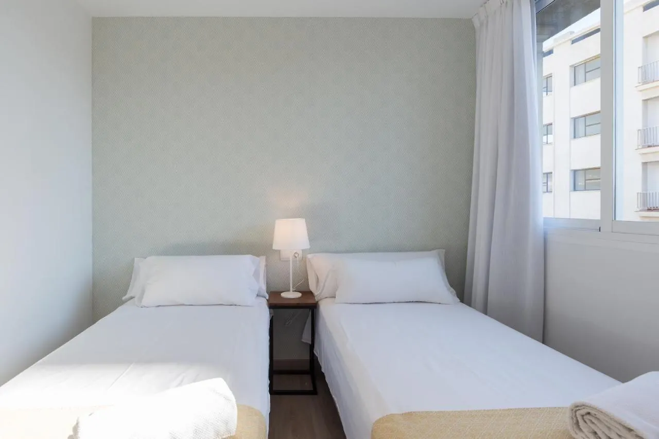 Urbe10 Atarazanas 2 Bedrooms Apartment Malaga