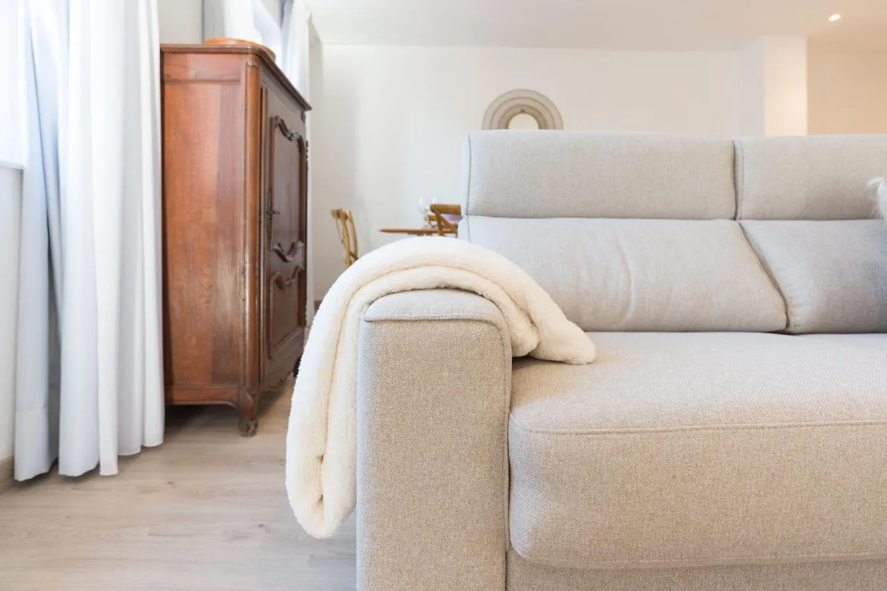 Urbe10 Atarazanas 2 Bedrooms Apartment Malaga Spain